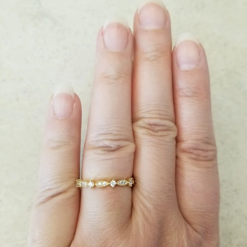 18k Stack Band - Picture 8 of 9